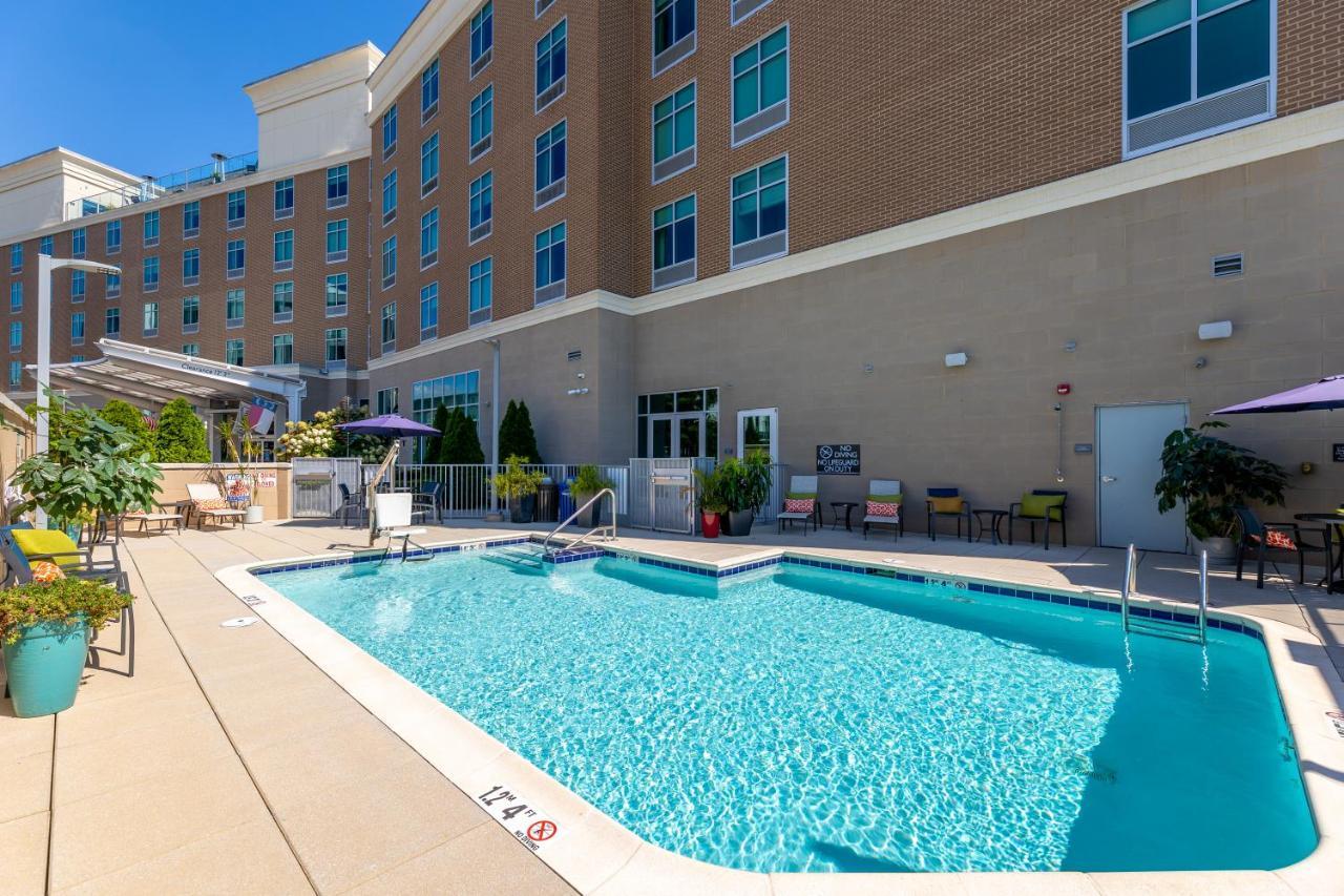 Hilton Garden Inn Asheville Downtown Exteriör bild